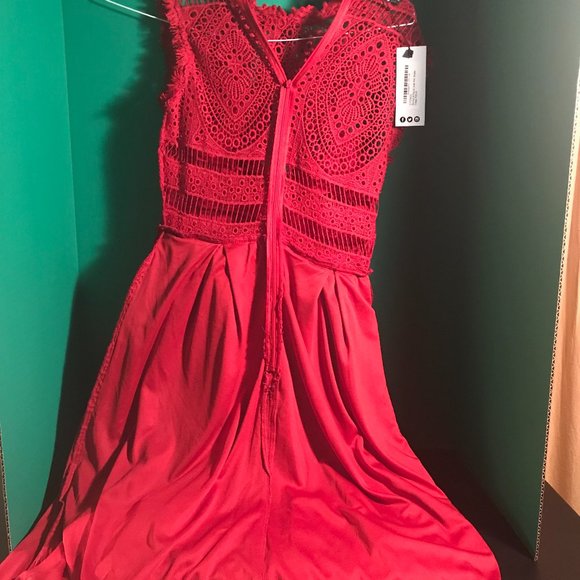 Red Lace Midi Dress - Picture 9 of 10